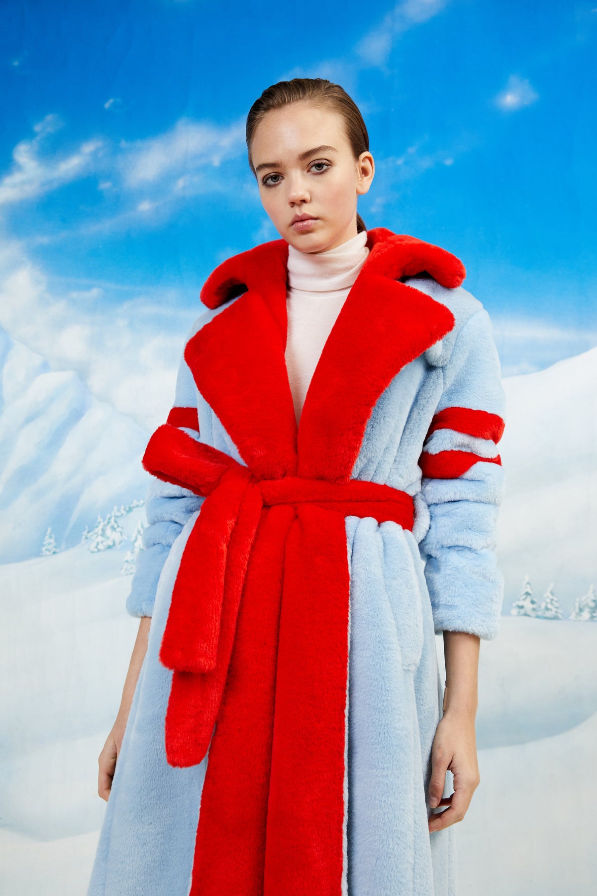 Genevieve Coat Faux Fur in Rouge/Blue