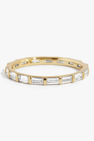 VRAI Baguette Infinity Band in Yellow Gold